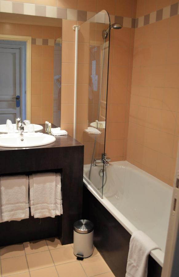 Chateau De La Pomarede Hotel Екстериор снимка
